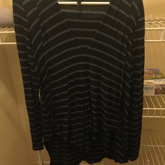 BCBGMAXAZRIA Trishna Top - Picture 4 of 6